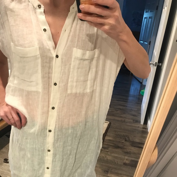 Holding horses tunic top - Picture 2 of 5